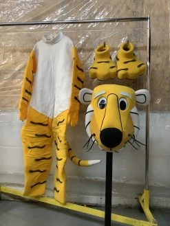 [Retired Rental] Cheetah Mascot