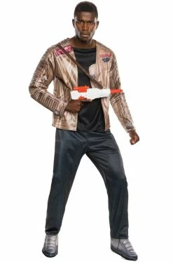 Star Wars: The Force Awakens - Deluxe Finn Adult Costume